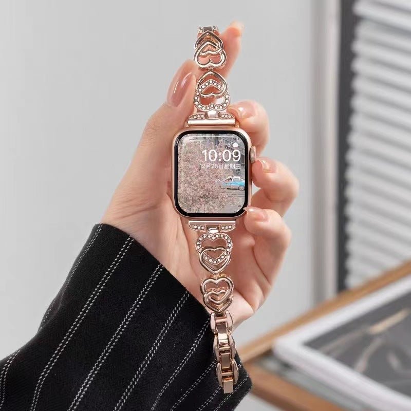 Bracciale per Apple Watch a maglie con cuori intrecciati in metallo, strass brillanti, misura regolabile, modello Pyrone