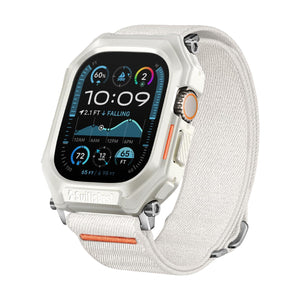 Bracelet Apple Watch en nylon tressé beige avec coque de protection intégrée blanche et fermeture à boucle metalique.