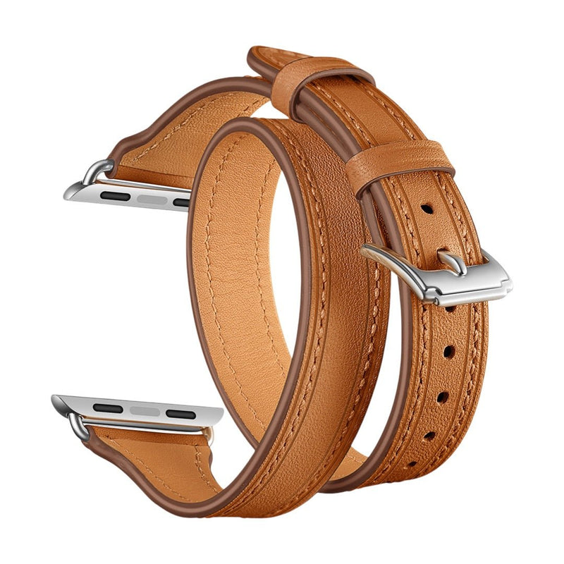 Bracelet double tour en cuir pleine fleur camel avec boucle argentée pour Apple Watch, style chic et intemporel.