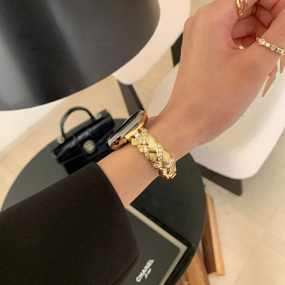 Elegant Metal Apple Watch Bracelet, Wide Links Set with Sparkling Zircon Stones, Adjustable, Toline Model