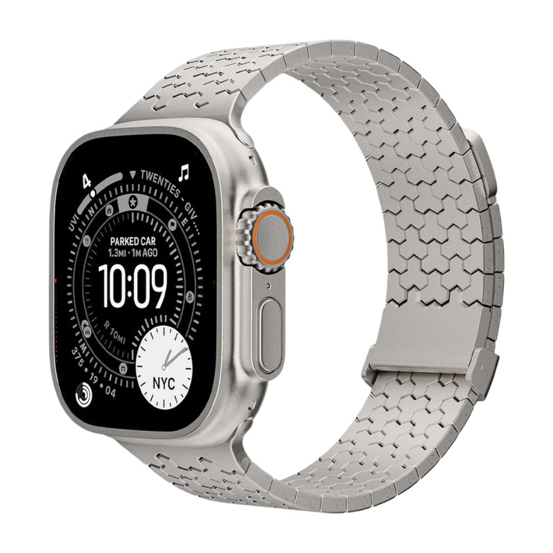 Bracelet hexagonal en acier inoxydable DLC gris clair, finition mate, design moderne avec maillons reliés, fermeture.