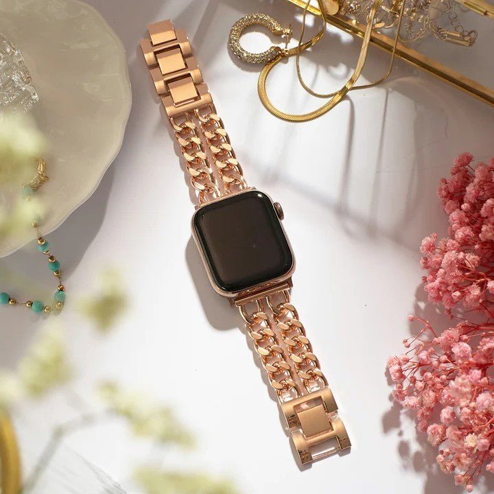 Bracelet Apple Watch en acier inoxydable rose doré, maille gourmette double chaîne, fermoir sécurisé, style élégant et.