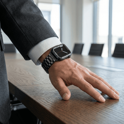 Apple Watch Bracelet in Stainless Steel, Three-Link Mesh, Kino Model
