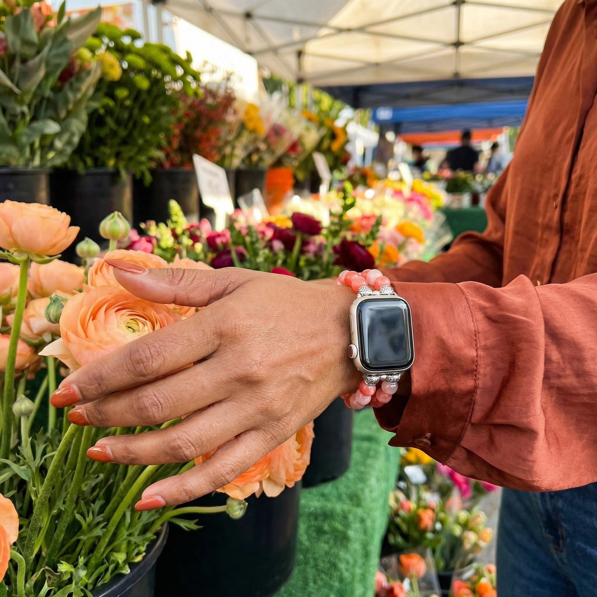 Apple Watch-armbånd i ægte agat, farverige naturperler, behagelig elastik til kvinder, elegant håndledssmykke, model Rodra