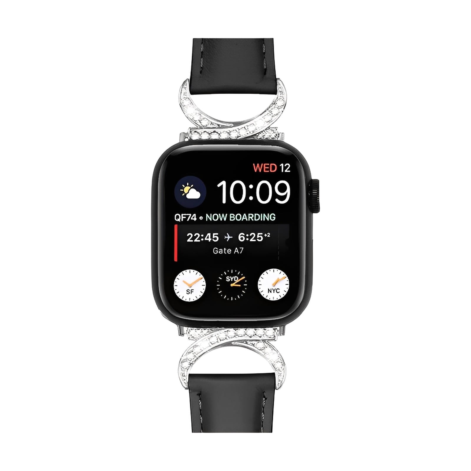 Bracelet Apple Watch en cuir noir avec boucle en C en métal argenté incrustée de strass scintillants.