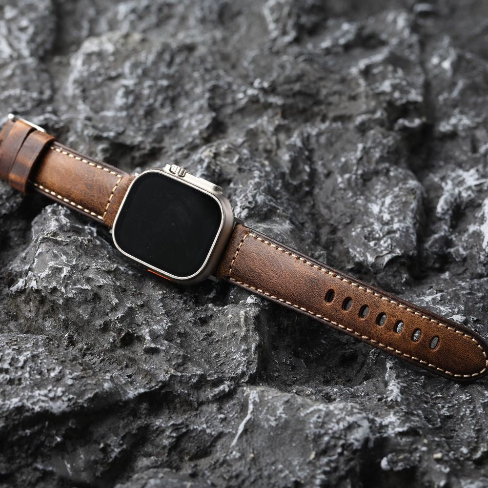 Pulsera para Apple Watch de cuero marrón vintage, textura natural envejecida, sujeción cómoda, hebilla de acero negra o plateada, modelo Octave