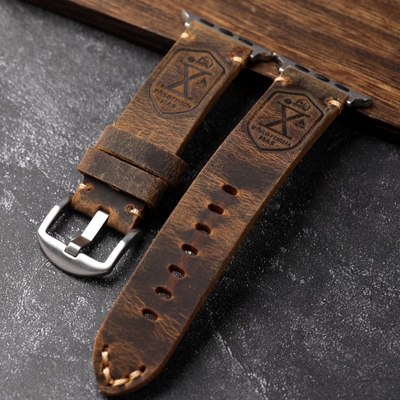 Full-grain leather Apple Watch bracelet, sturdy vintage finish, steel clasp, secure and comfortable fit, Anclède model