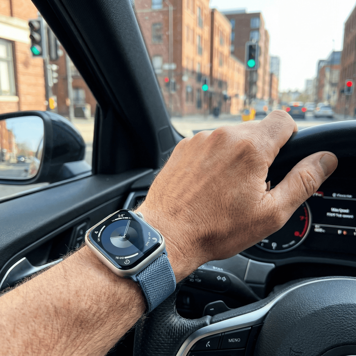 Apple Watch Armband aus gewebtem Denim, magnetischer Verschluss, Modell Aion