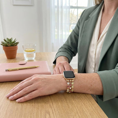 Bracciale per Apple Watch con maglie dorate e cabochon smaltati multicolore, da donna, modello Bestine