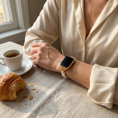 Bransoletka do Apple Watch z koralikami i ażurowymi ogniwami, wykończenie złote lub srebrne, dla kobiet, model Yizelle