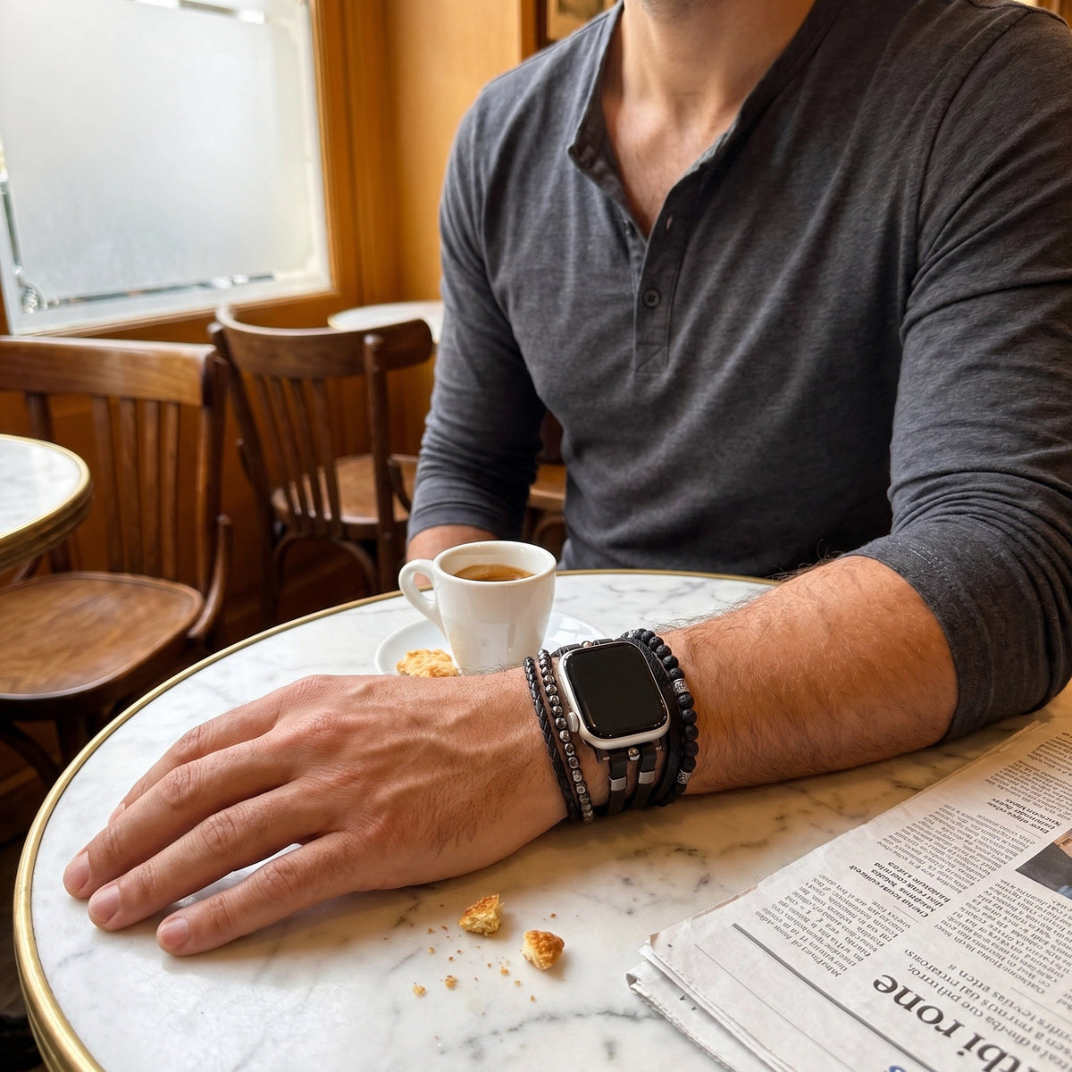 Bracelet Apple Watch homme multi-rangs, cuir véritable et pierre volcanique, fermoir acier inoxydable, style audacieux, modèle Reyo