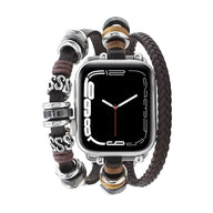 Bracelet pour Apple Watch homme multi-rangs en cuir marron tressé avec perles acier argenté et détails ronds boisés.