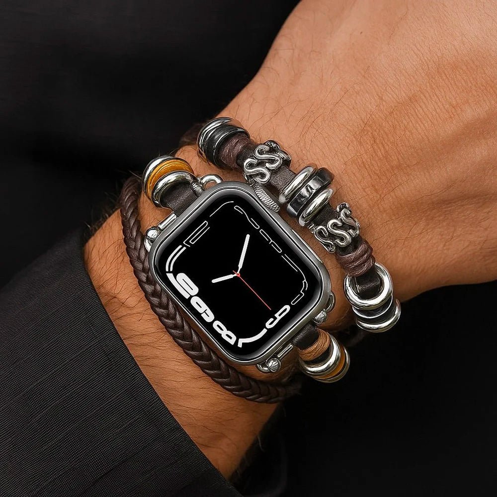 Bracelet multi-rangs pour Apple Watch avec lanière tressée cuir noir et perles acier argenté, taille ajustable homme.