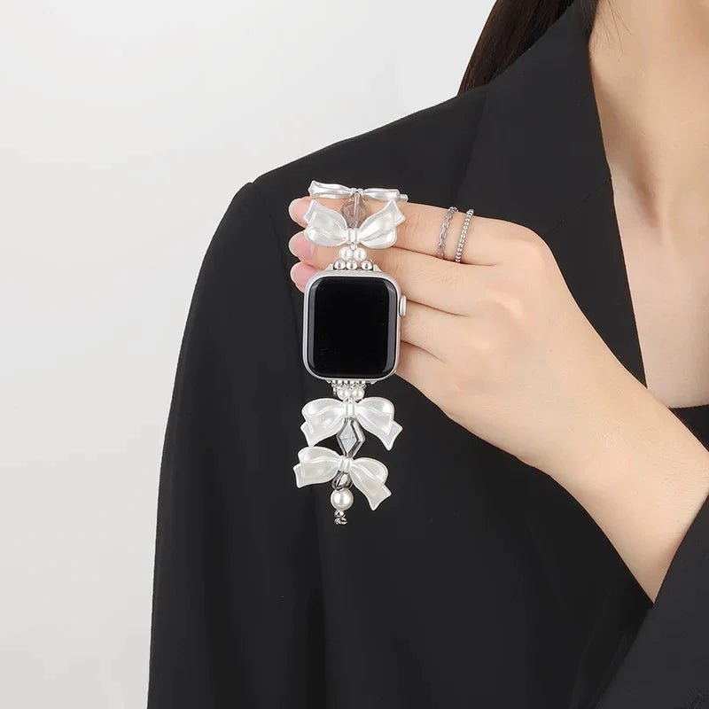 Bracelet Apple Watch, pour femme, perles et ruban métallique style satin, modèle Izuta - La Boutique du Bracelet