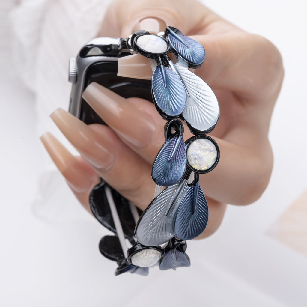 Bracelet Apple Watch, pour femme, plumes harmonieuses, modèle Paonie - La Boutique du Bracelet