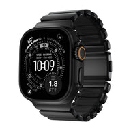 Bracelet Apple Watch Ultra noir en titane Grade 4 avec maillons solides et finition mate, boucle déployante élégante.