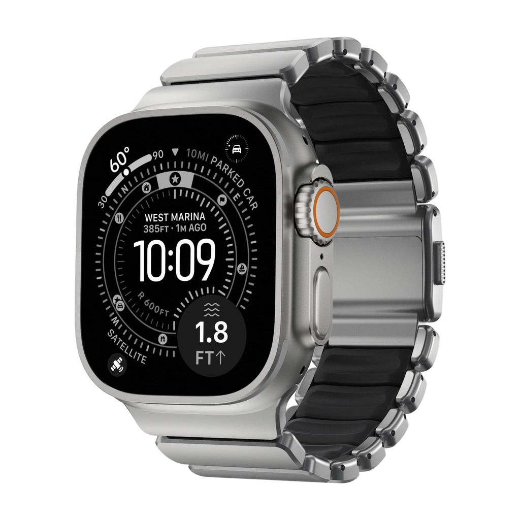 Bracelet Apple Watch Ultra en titane gris mat avec intérieur souple noir en FKM, design robuste et élégant.