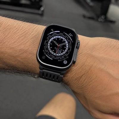 Arda Model Apple Watch Sport Bracelet in Breathable Grooved Silicone, Steel Buckle