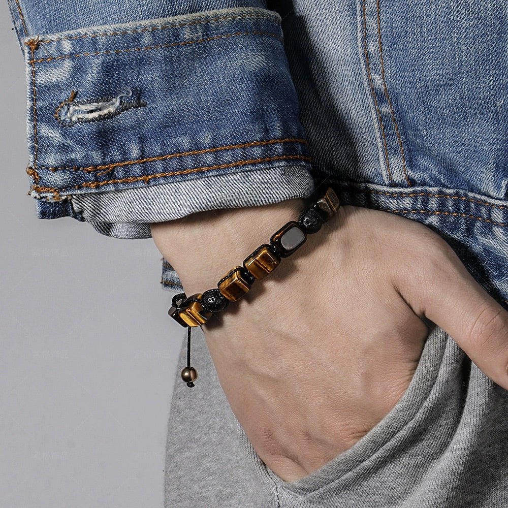 Bracelet en corde noir avec pierres naturelles œil de tigre et perles noires ajustable.