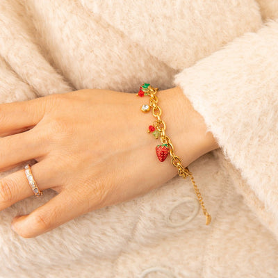 Bracelet charms, en acier inoxydable, fraises et zircons, pour femme, modèle Charla - La Boutique du Bracelet