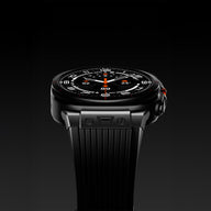 Bracelet silicone noir nervuré avec fixation ferme pour Samsung Galaxy Watch Ultra modèle Touko.