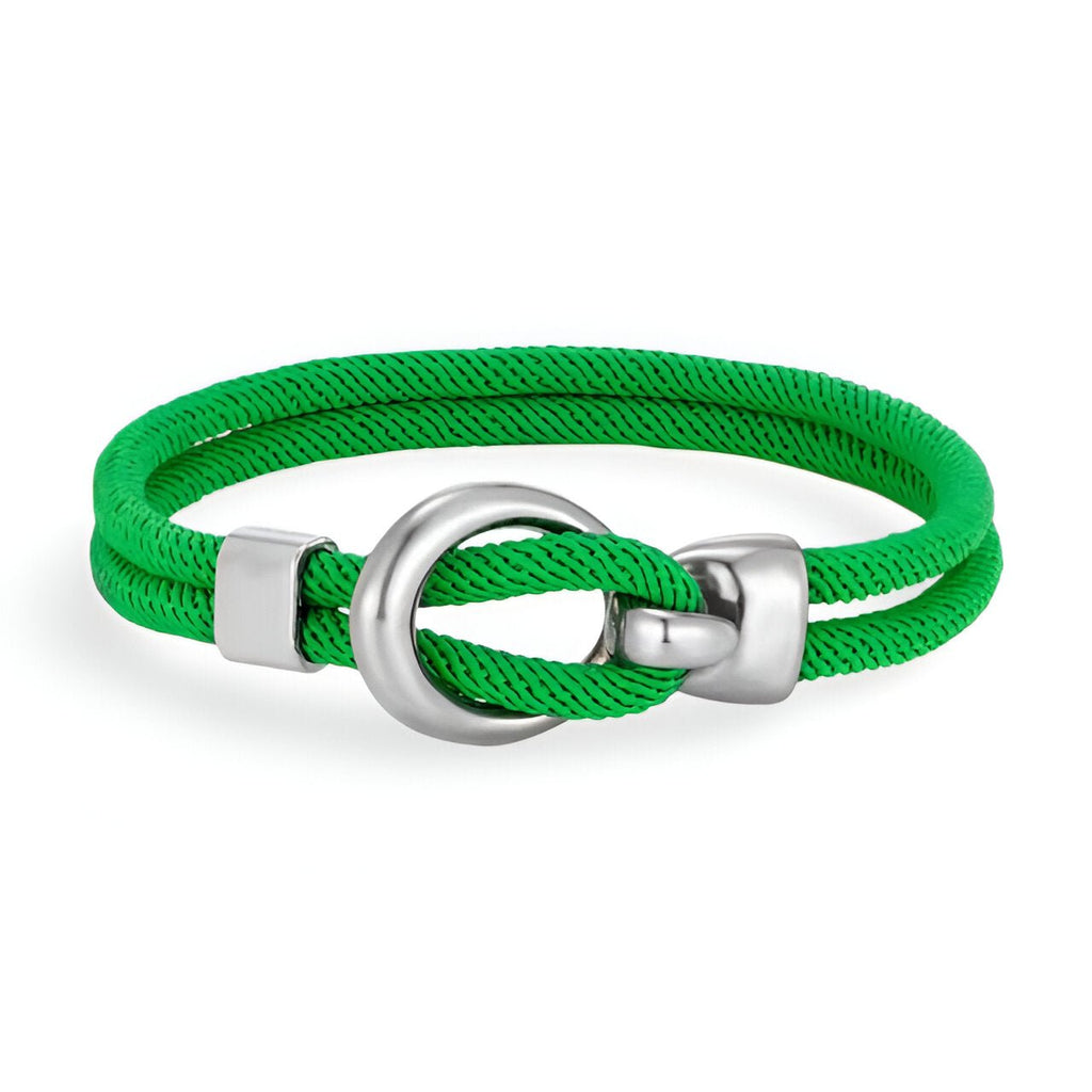 Bracelet cordon vert vif à double tour avec crochet en acier inoxydable lisse.