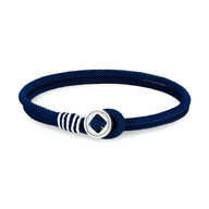 Bracelet cordon bleu marine avec design en argent sterling modèle Vincent, nœud et détails rayés blancs.