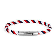 Bracelet cordon tricolore bleu blanc rouge avec fermoir métallique argenté lisse.