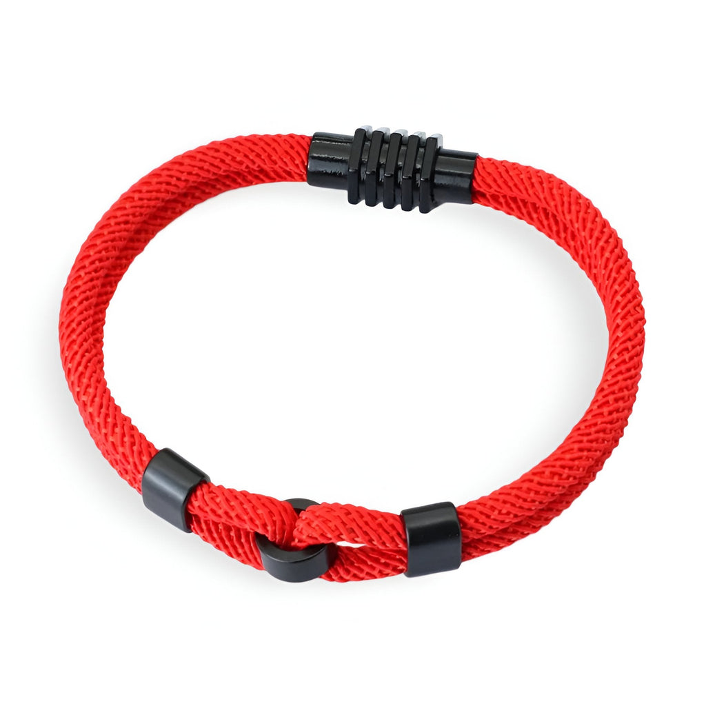 Bracelet cordon double rouge avec nœud et fermoir noir pour homme modèle Stevie.
