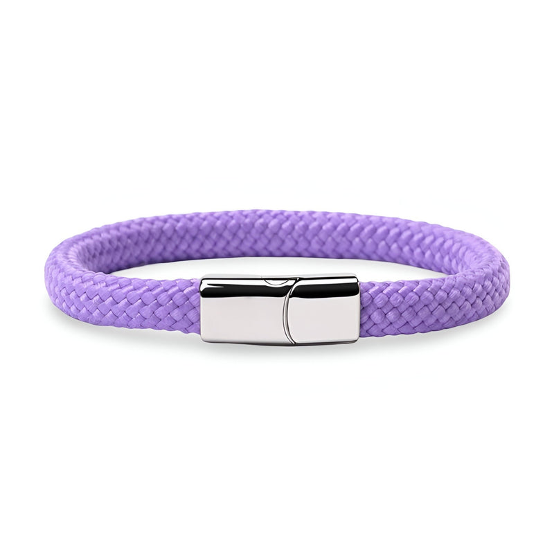 Bracelet cordon violet en corde de bateau avec fermoir en acier inoxydable brillant.