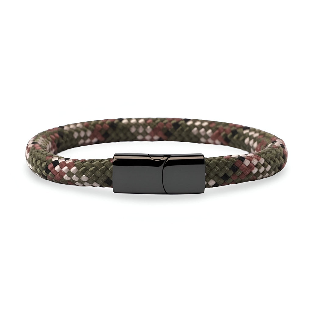 Bracelet cordon multicolore kaki et marron en corde de bateau avec fermoir en acier inoxydable noir brillant.