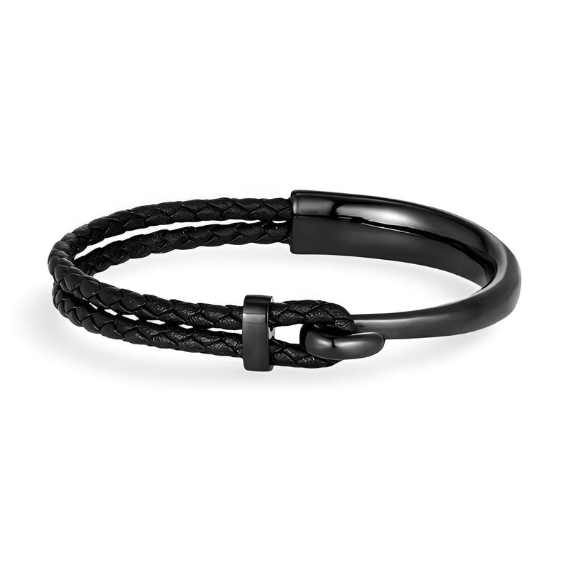 Bracelet homme noir en cuir tressé avec crochet en acier inoxydable noir brillant.