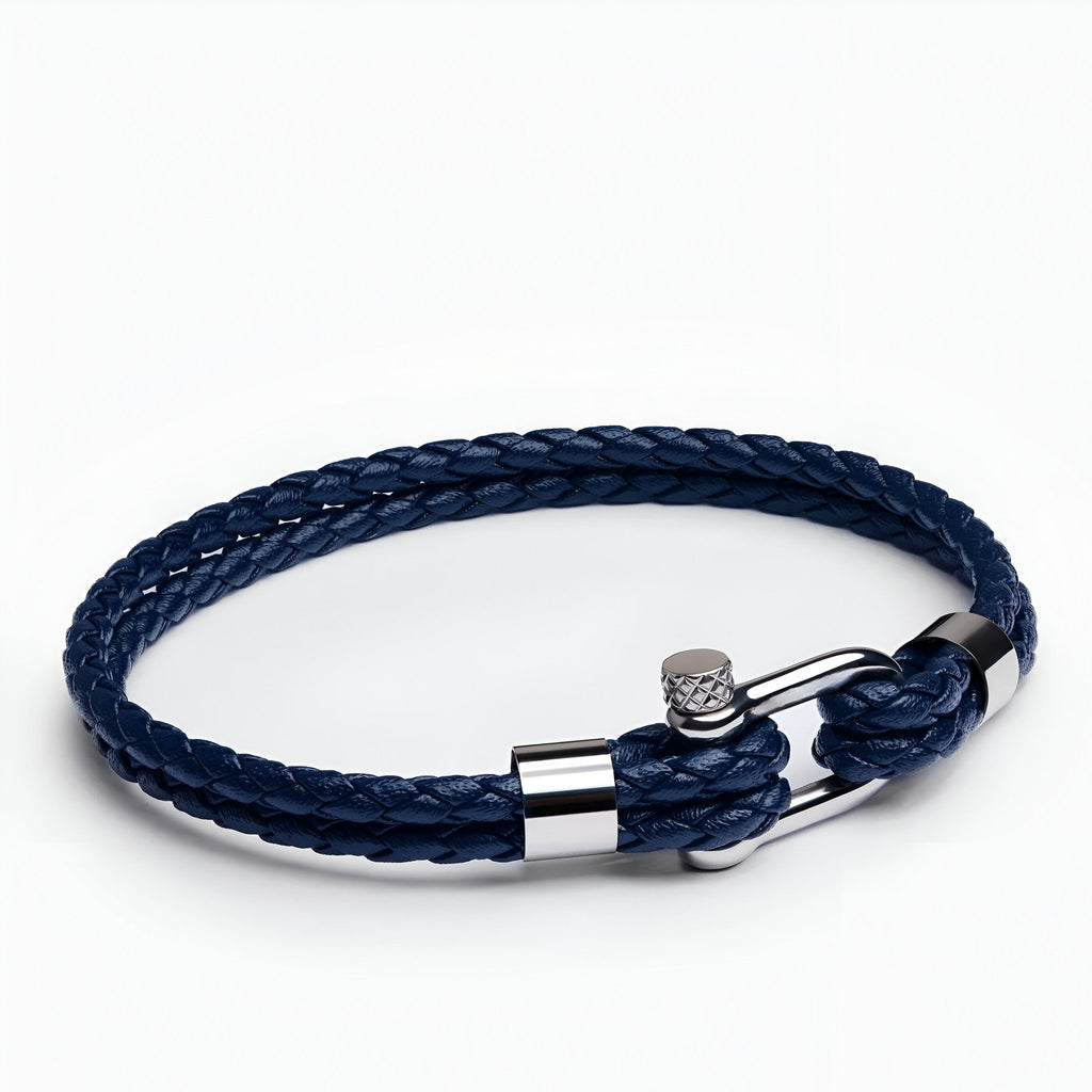 Bracelet cordon bleu tressé en cuir avec mousqueton en acier inoxydable argenté pour homme.