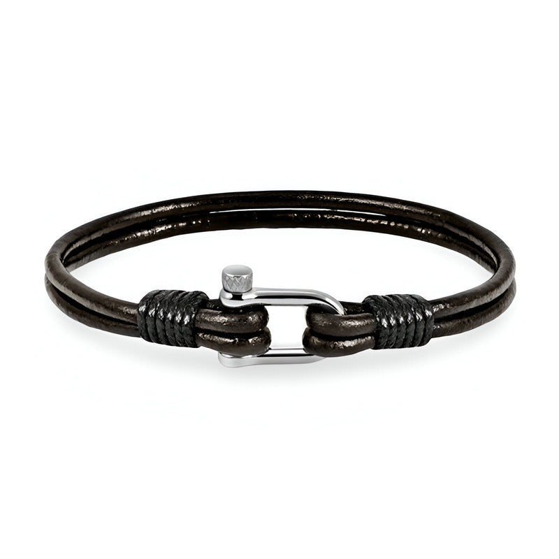 Bracelet cordon noir en cuir avec mousqueton en acier inoxydable argenté pour homme.