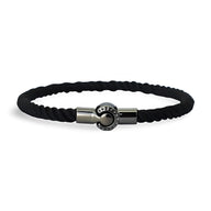 Bracelet cordon noir pour homme avec fermoir magnétique argenté gravé modèle Domi.