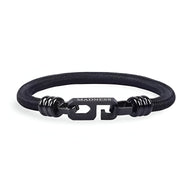 Bracelet cordon noir pour homme avec fermoir noir mat gravé « MADNESS » style moderne.
