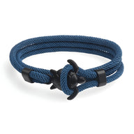 Bracelet cordon bleu marine avec fermoir ancre motif tortue noir élégant.