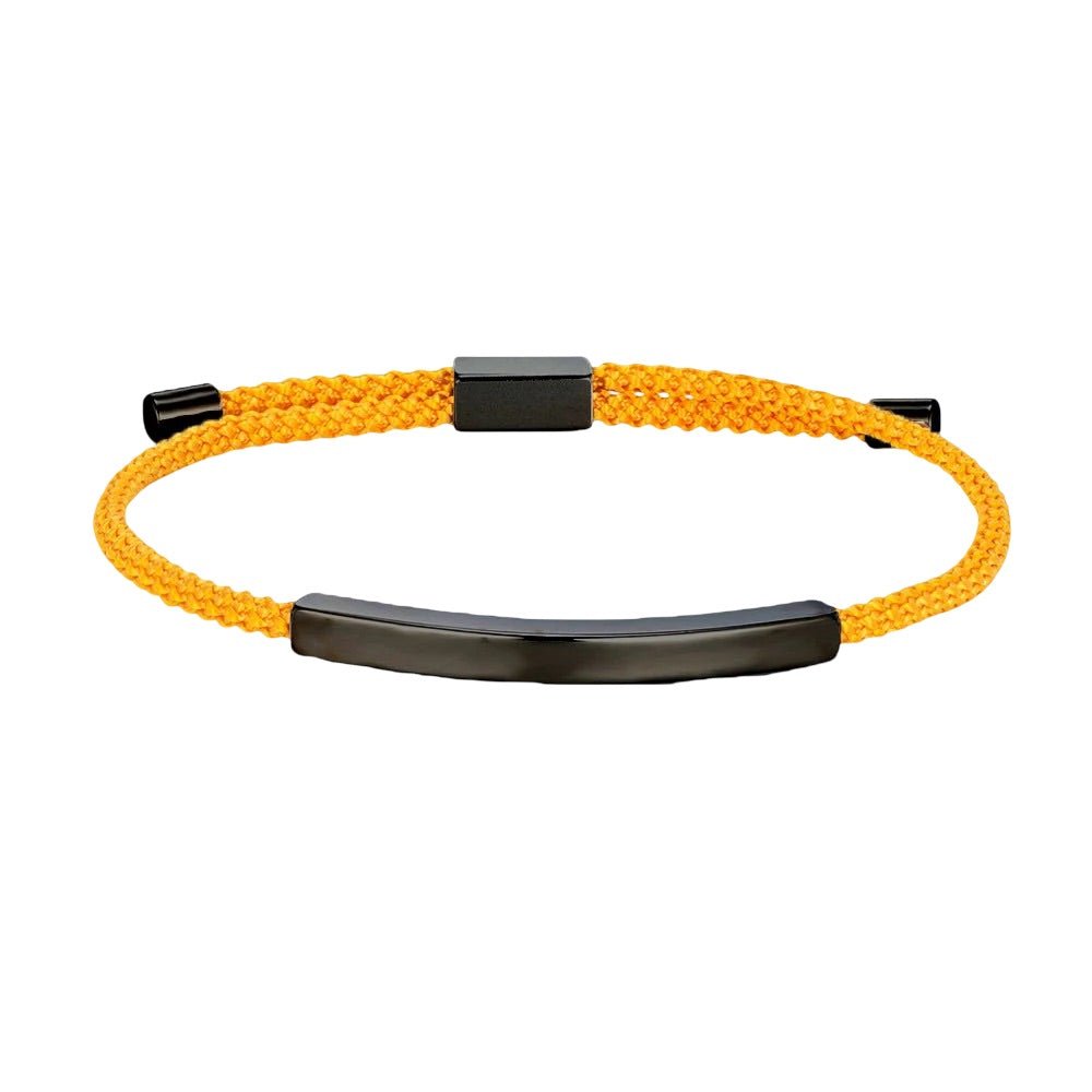 Bracelet cordon jaune ajustable avec plaque longue en acier inoxydable noir mat.