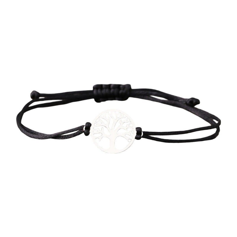 Bracelet cordon noir avec pendentif rond argenté gravé d’un arbre de vie élégant.