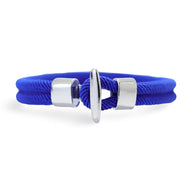Bracelet cordon bleu royal en coton avec fermoir argenté pour homme.