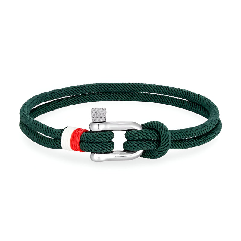Bracelet cordon vert foncé pour homme avec manille en acier inoxydable et détail rouge et blanc.