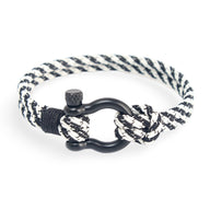 Bracelet cordon homme noir et blanc avec mousqueton métallique noir mat modèle Mathew.