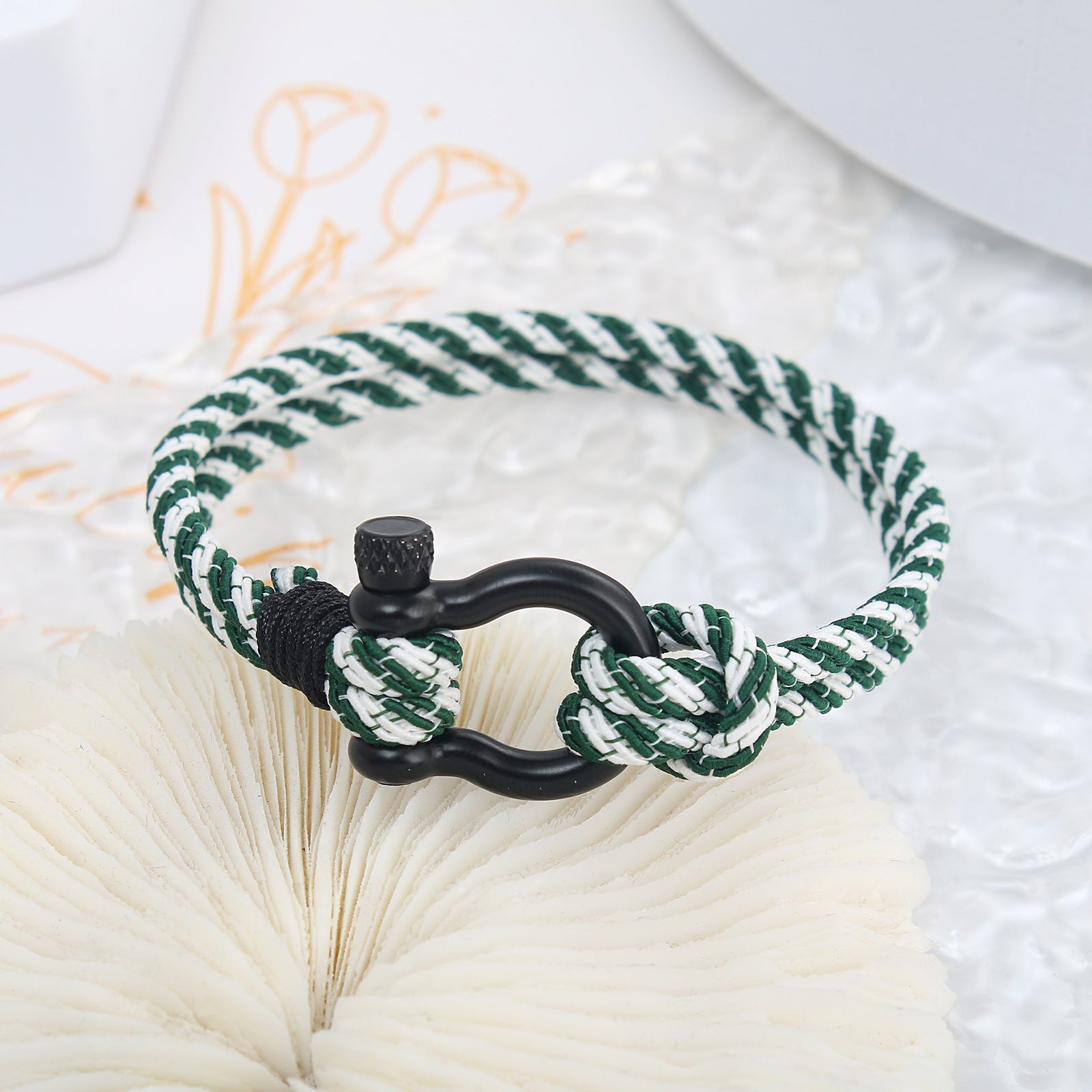 Bracelet cordon pour homme, mousqueton, modèle Mathew - La Boutique du Bracelet