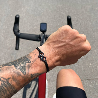 Bracelet cordon vélo, bijou cycliste acier inoxydable, accessoire passion cyclisme, bracelet ajustable sport, idée cadeau cycliste, modèle Raymond