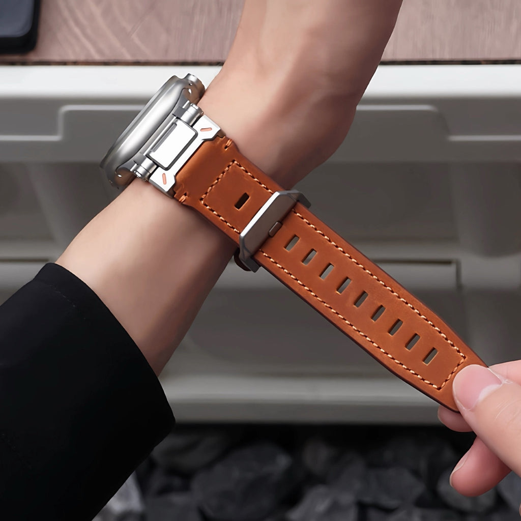Bracelet en cuir marron avec pointillés blancs, fermoir boucle ardillon en acier inoxydable, style robuste pour Apple Watch.