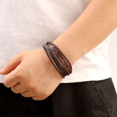 Multi-strand braided bracelet, raised cross design, magnetic clasp, Yadère model