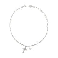 Bracelet de cheville en titane argenté avec chaîne fine et pendentif croix chrétienne délicate.