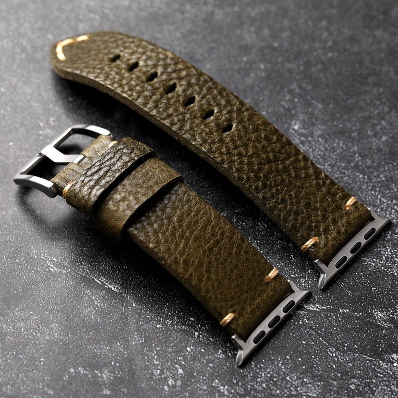Βραχιόλι Apple Watch από γνήσιο δέρμα με υφή, σε απόχρωση ελιάς, με ατσάλινη αγκράφα, μοντέλο Gustave