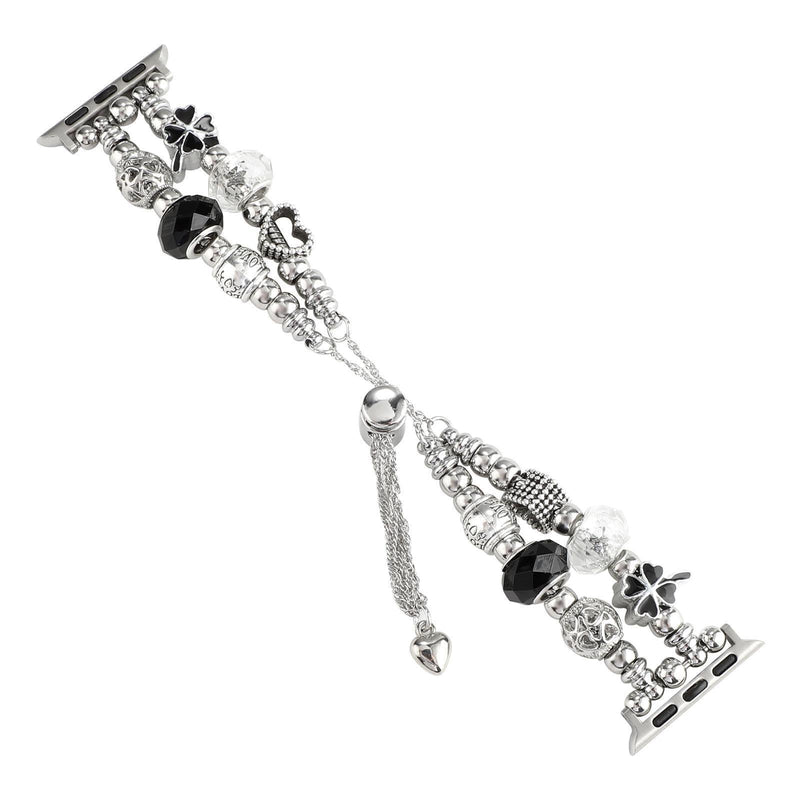 Bracelet double-rangs noir pour Apple Watch avec multiples charms argentés et noirs.