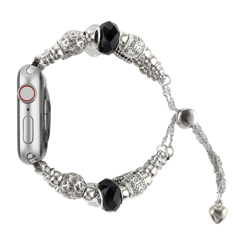 Bracelet Apple Watch double-rangs argenté avec perles noires et charms argentés, fermoir coulissant cœur.